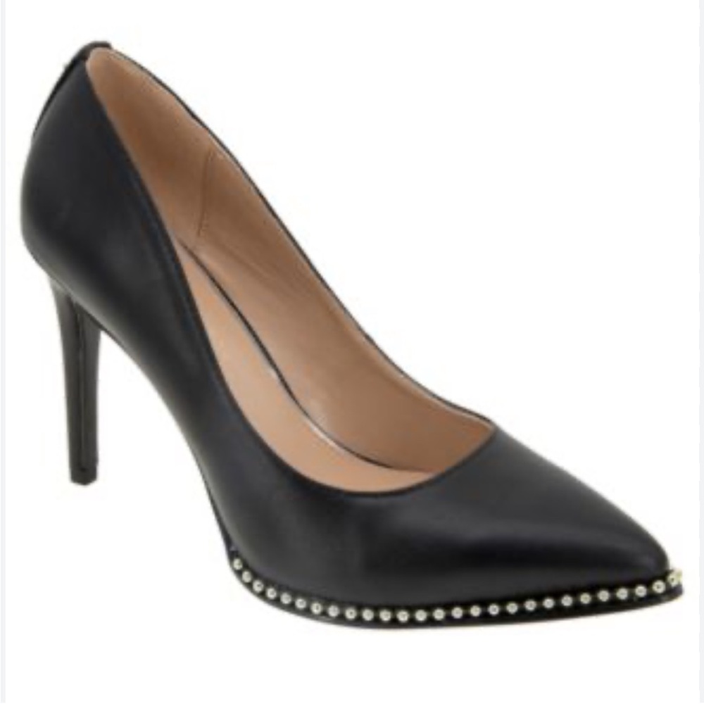 🆕 BCB GENERATION Black HARLIA Pumps with Front Silver Chain Accent. - Picture 6 of 12
